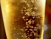 champagne_bubbles_cmndrantille.jpg